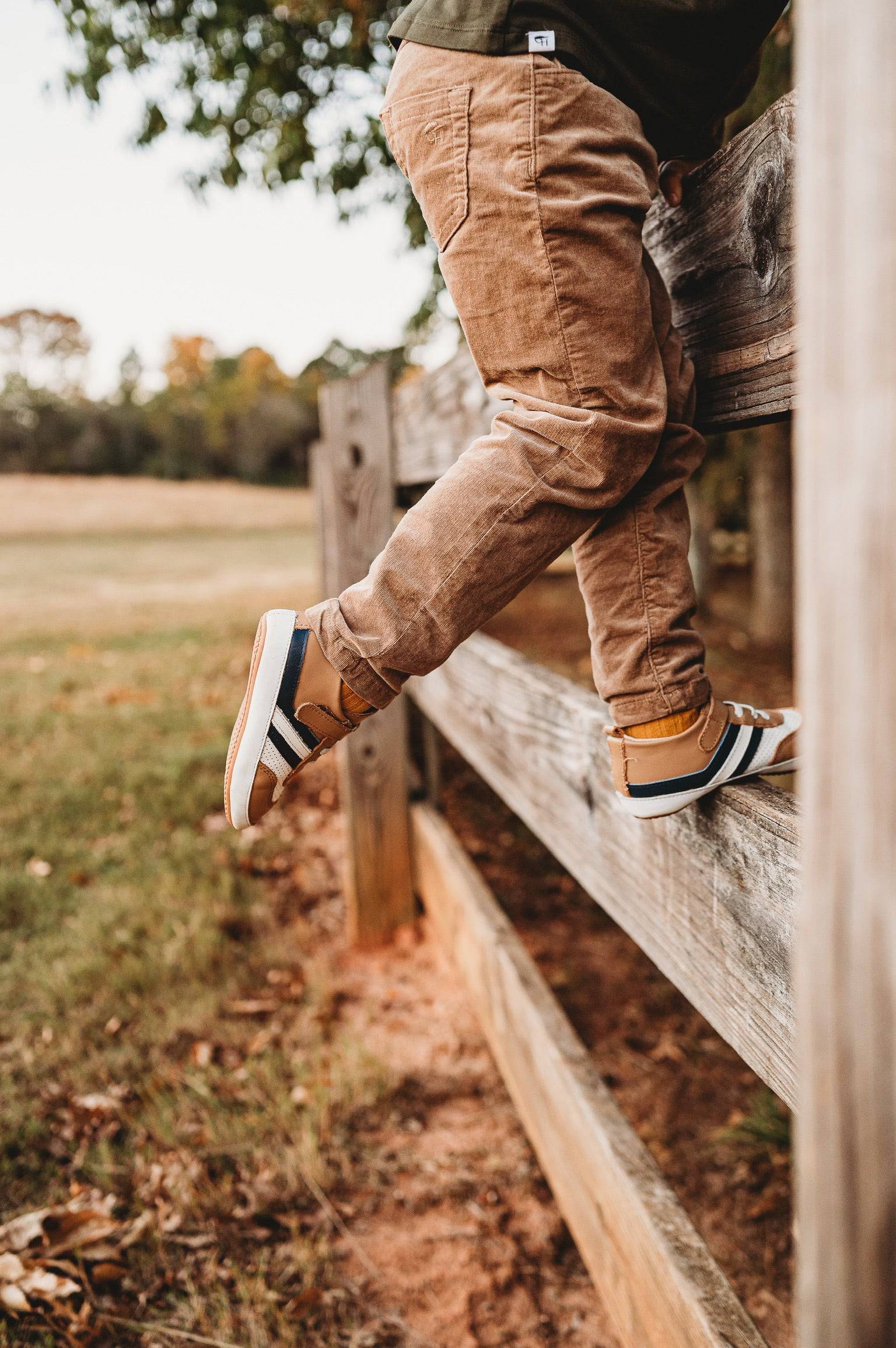 The Henry Low Top {DROP SHIP}