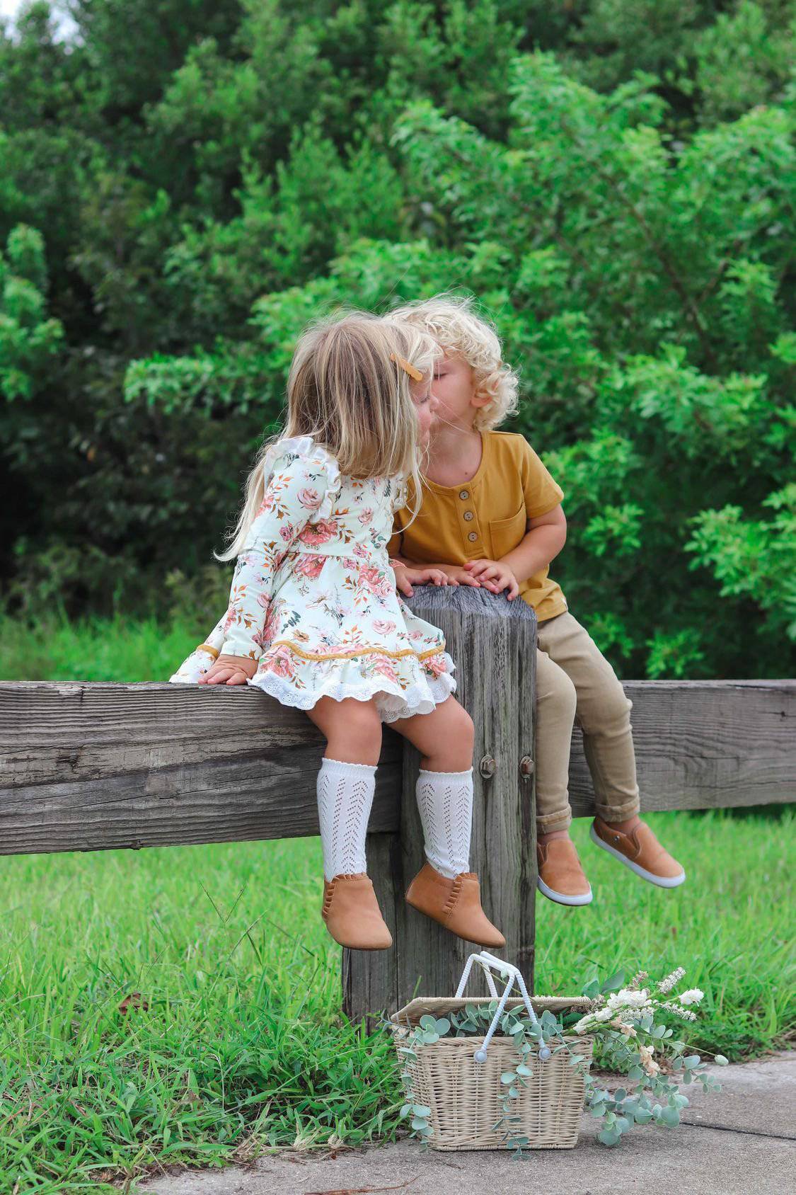 LLB Crochet Knee High Socks (2 pairs in each pack) {DROP SHIP}