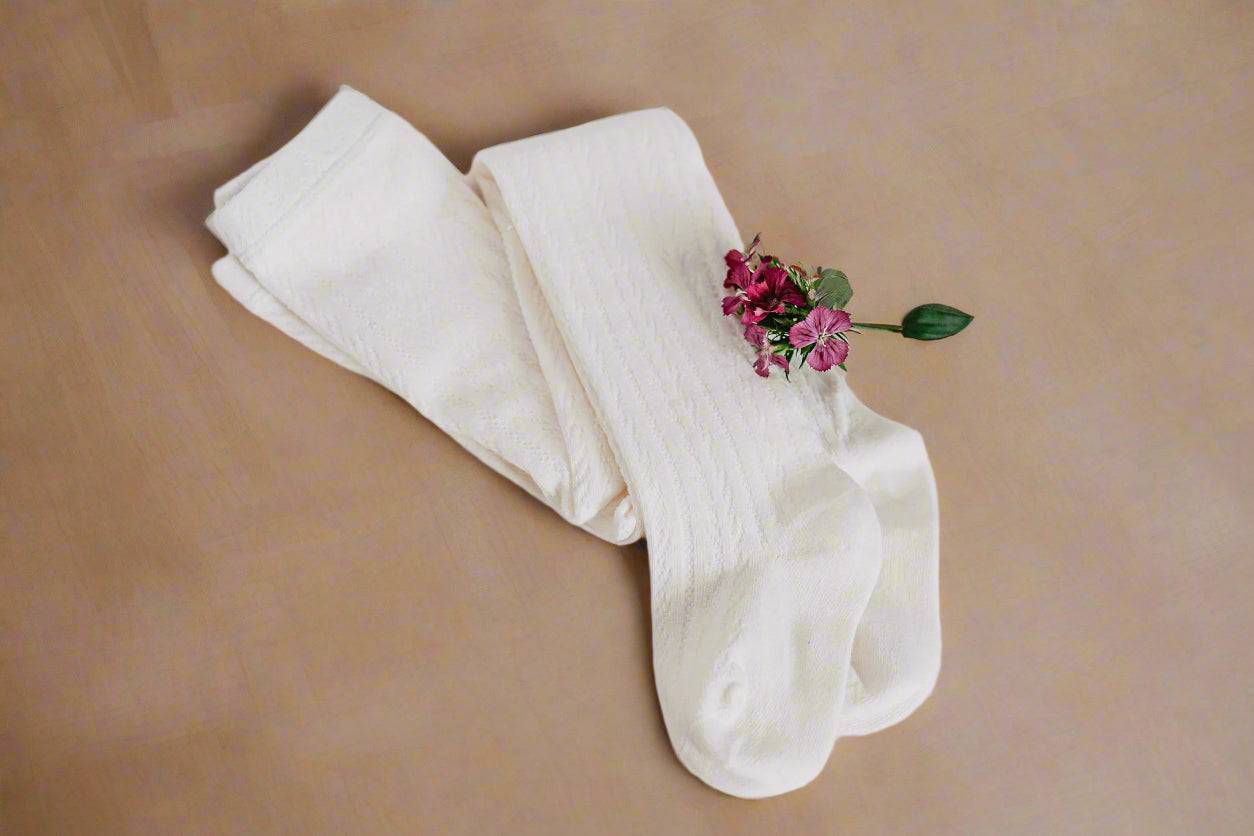 Little Love Bug Cable Knit Tights {DROP SHIP}