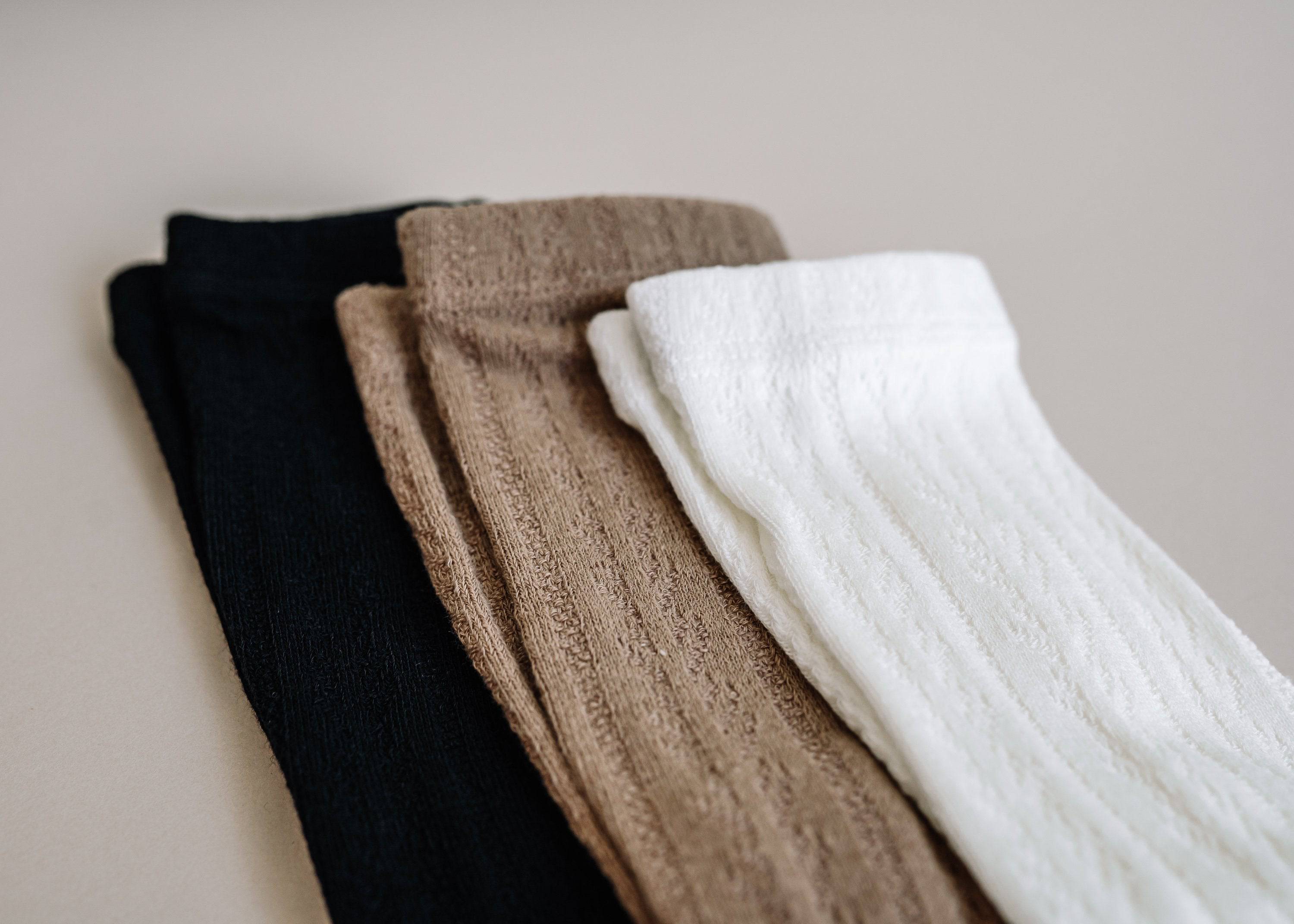 Little Love Bug Cable Knit Tights {DROP SHIP}