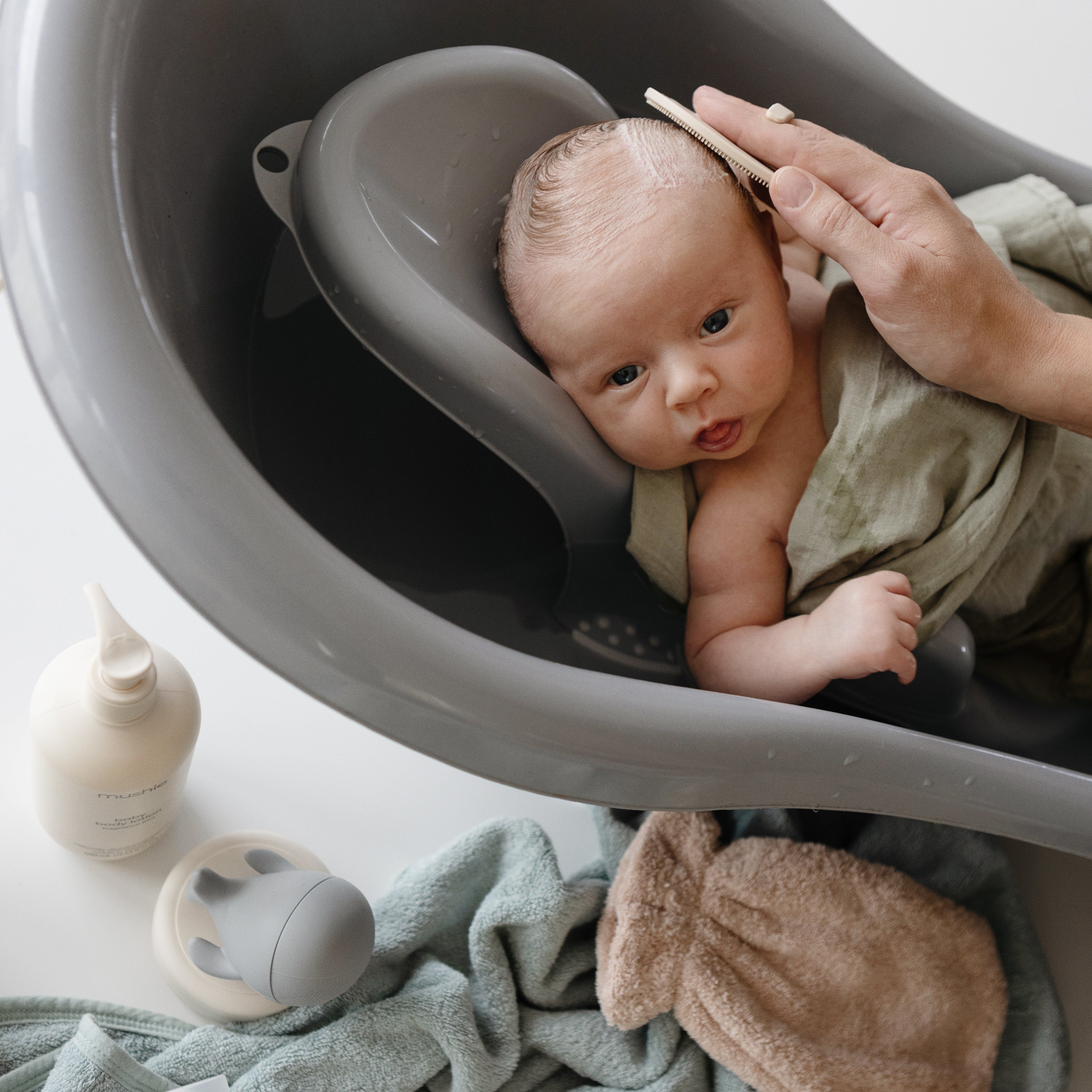 Cradle Cap Brushes {Drop Ship}