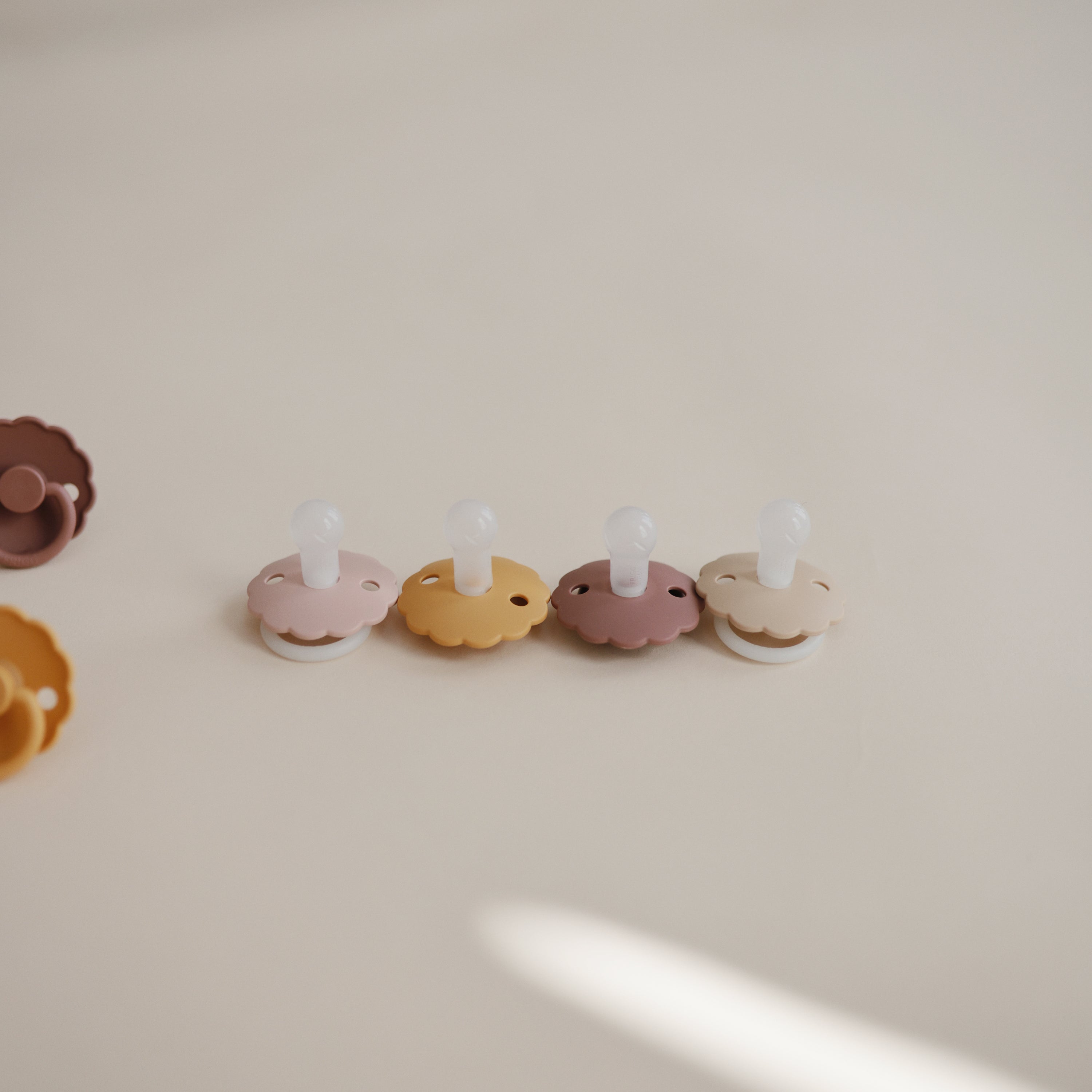 FRIGG Daisy Silicone Pacifier 2-Pack {Drop Ship}