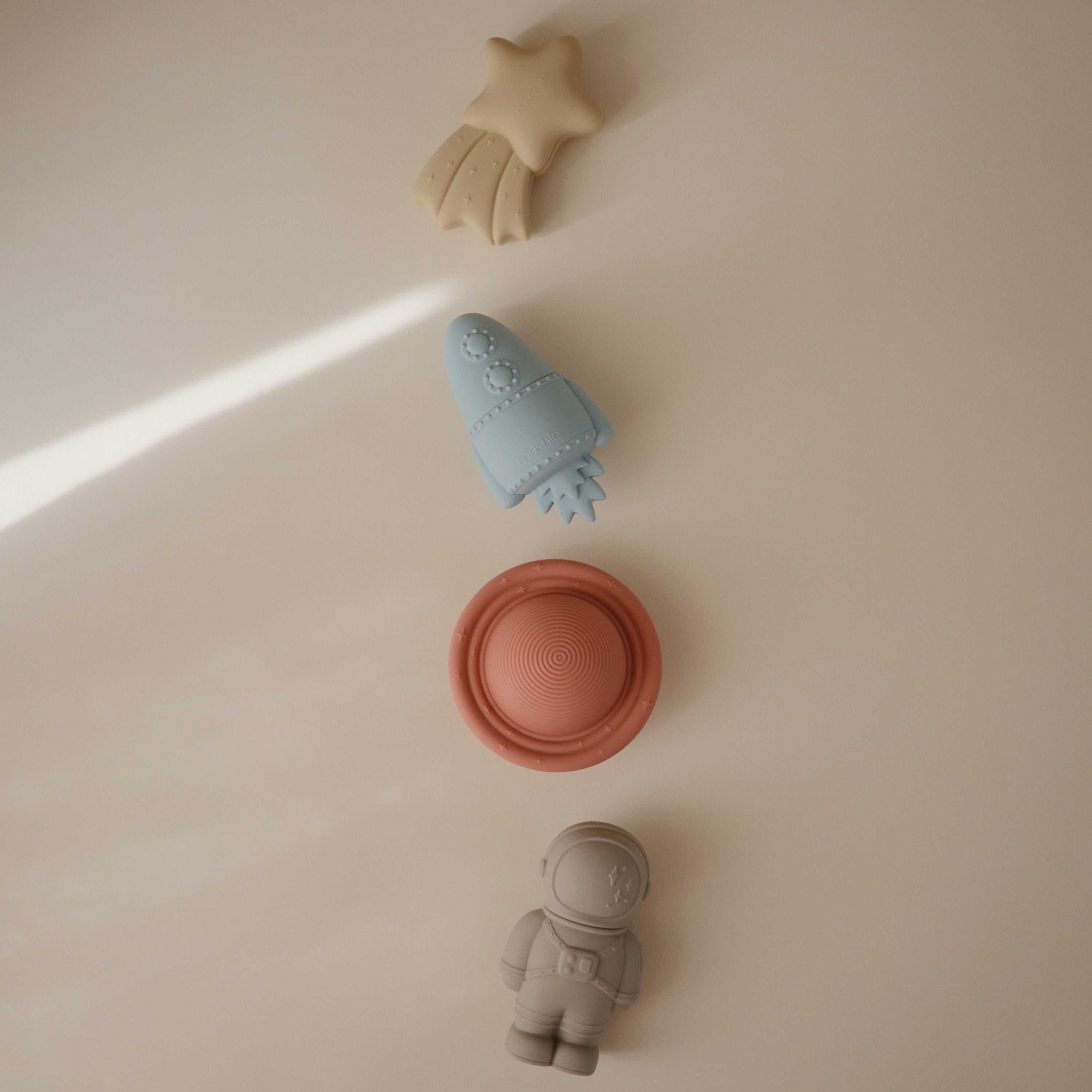Space Mold Free Bath Play Set {Drop Ship}