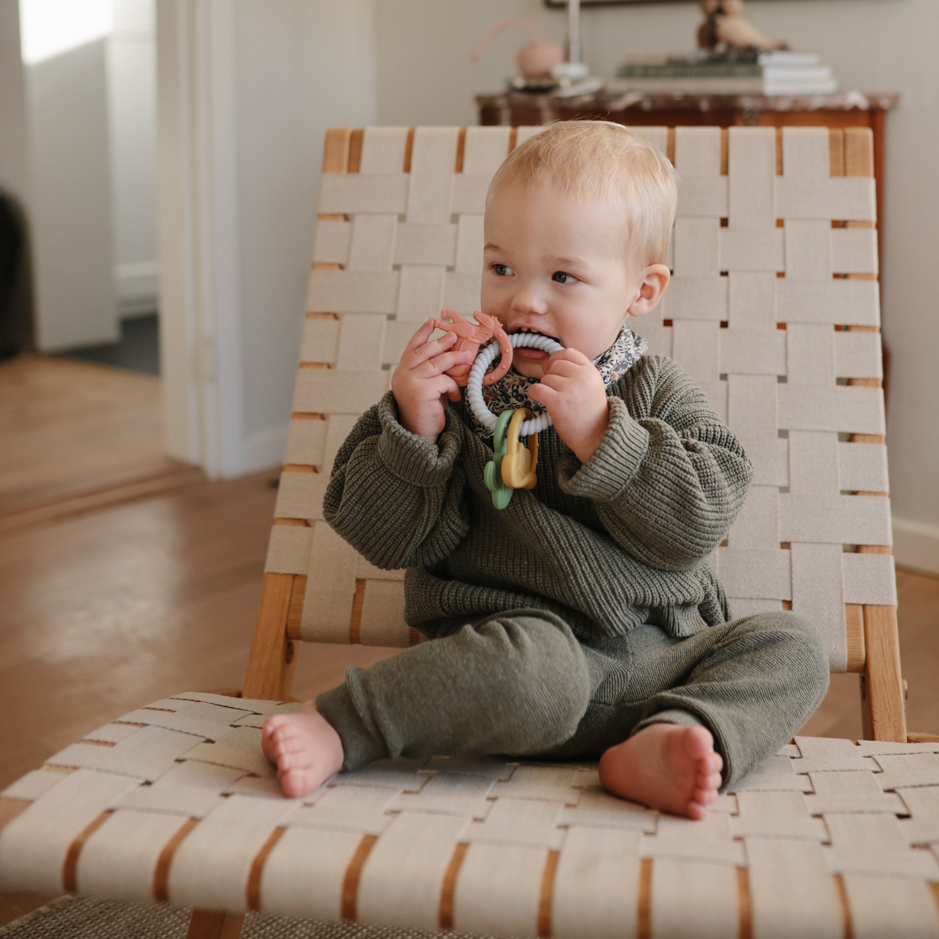 Western Teething Ring {Drop Ship}