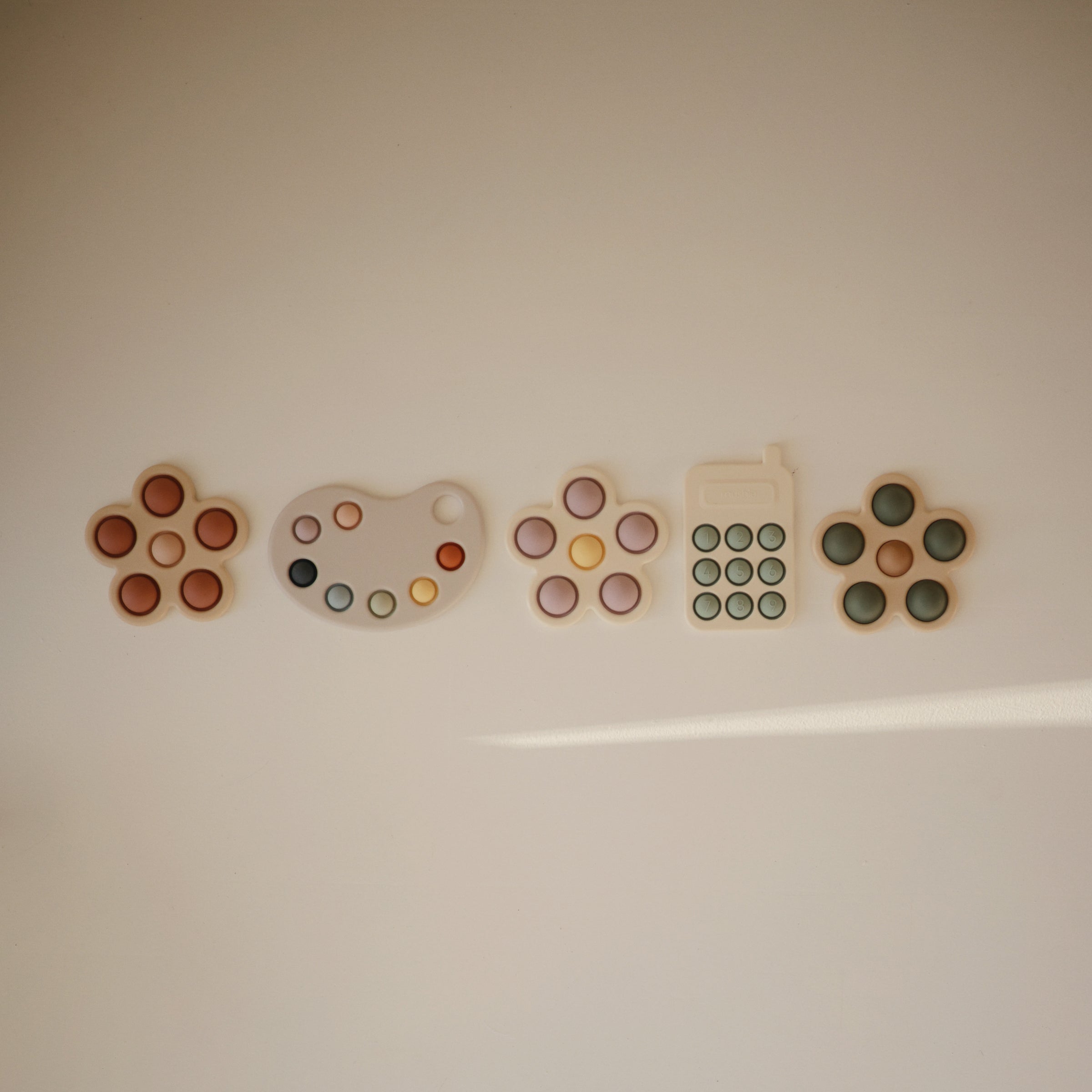 Paint Palette Press Toy {Drop Ship}