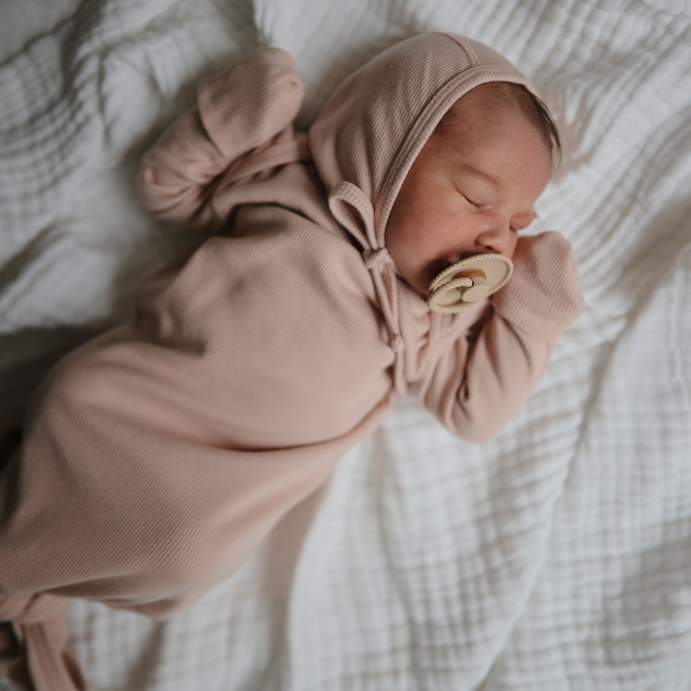 Ribbed Baby Bonnet {Drop Ship}