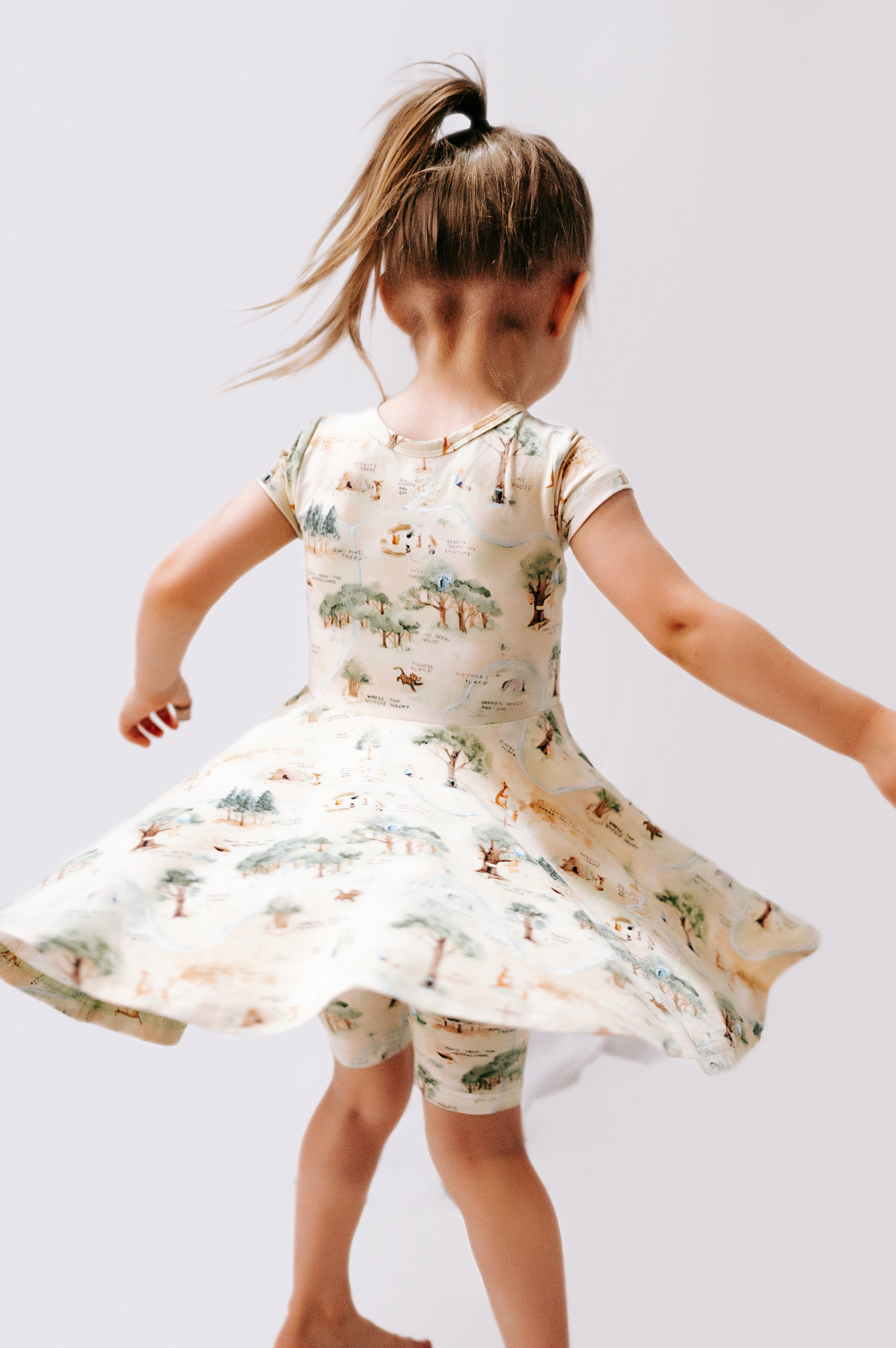 Short Sleeve Skater Dresses