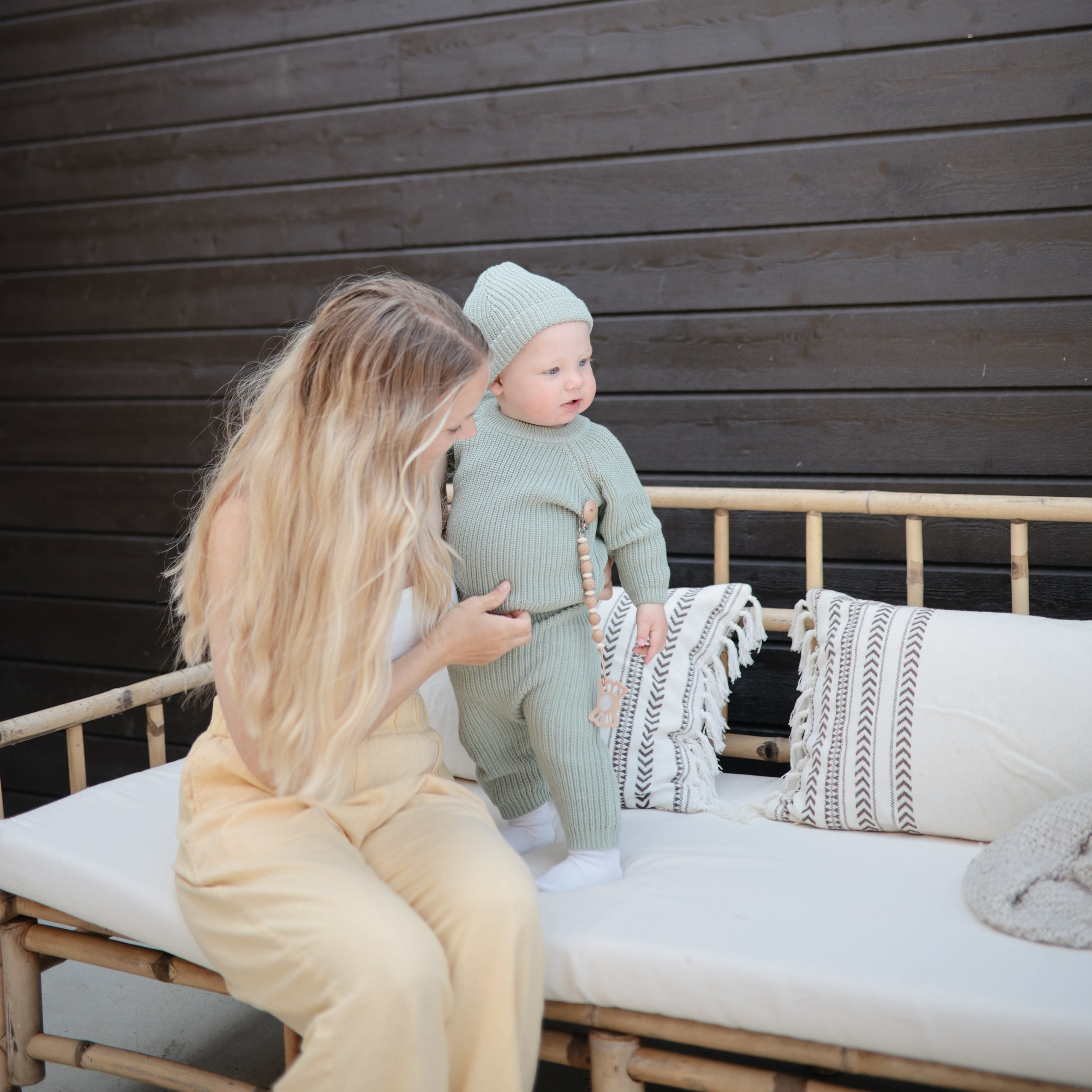 Silicone Pacifier Clip | Luna {Drop Ship}