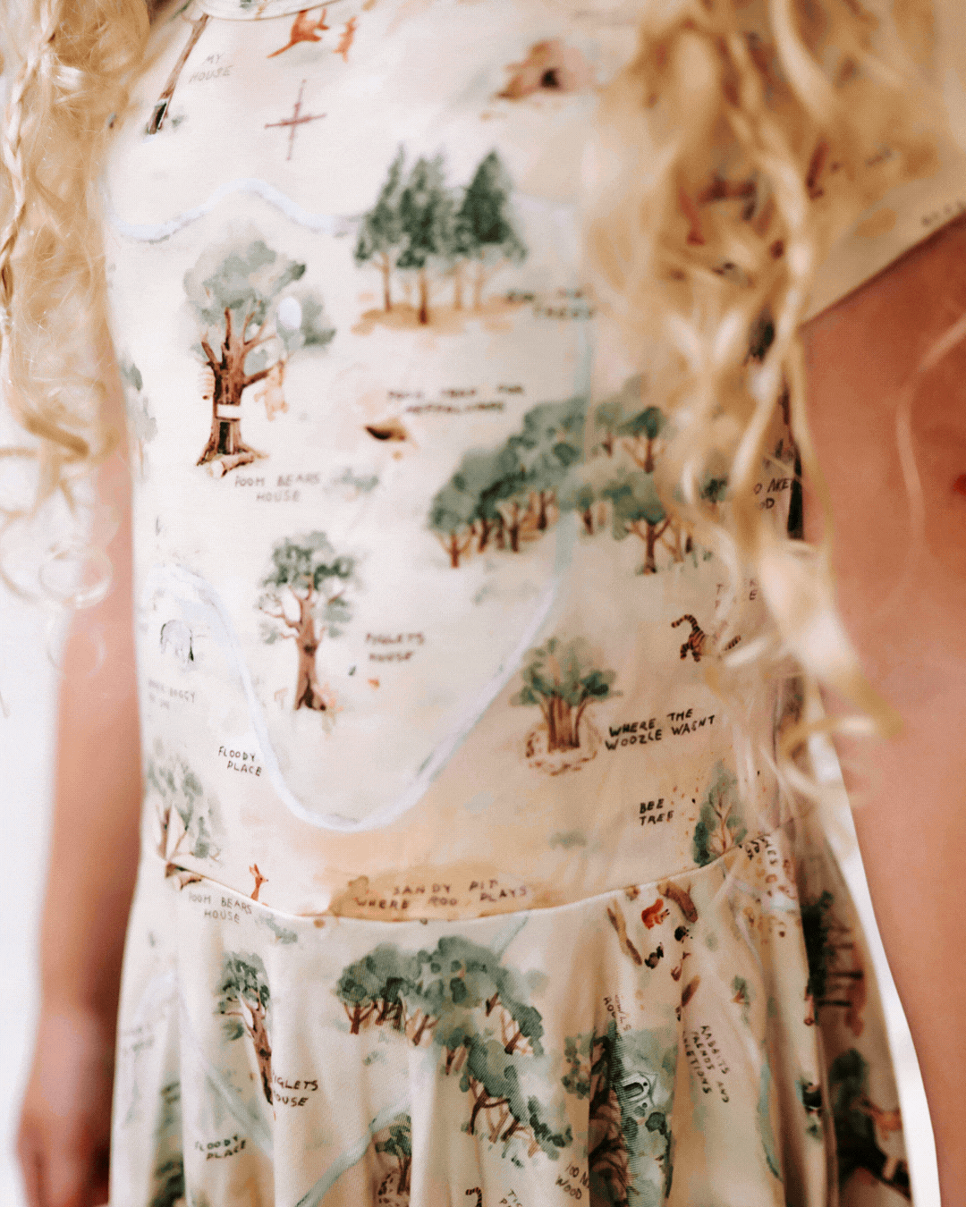 Short Sleeve Skater Dresses