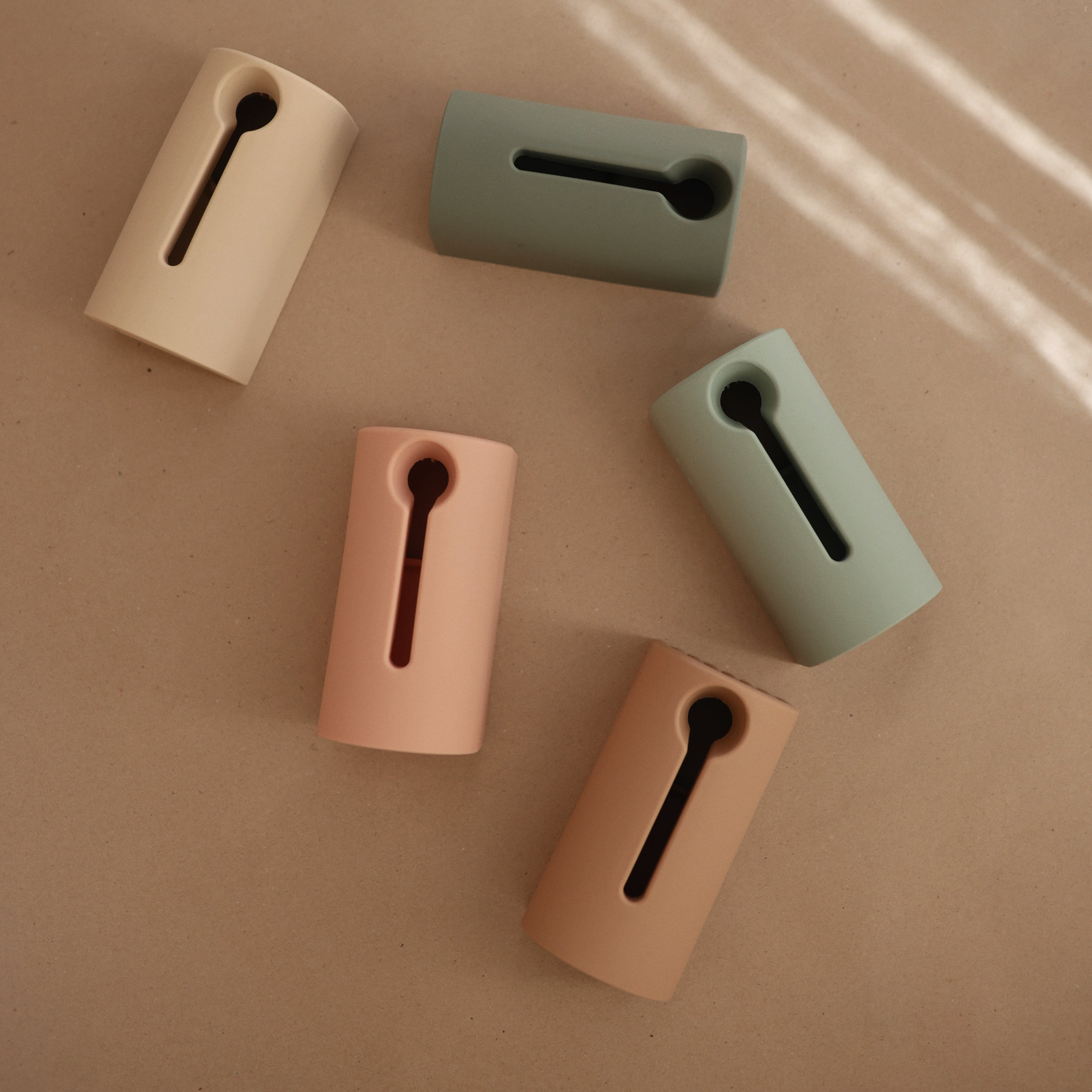 Spout Cover {Drop Ship}