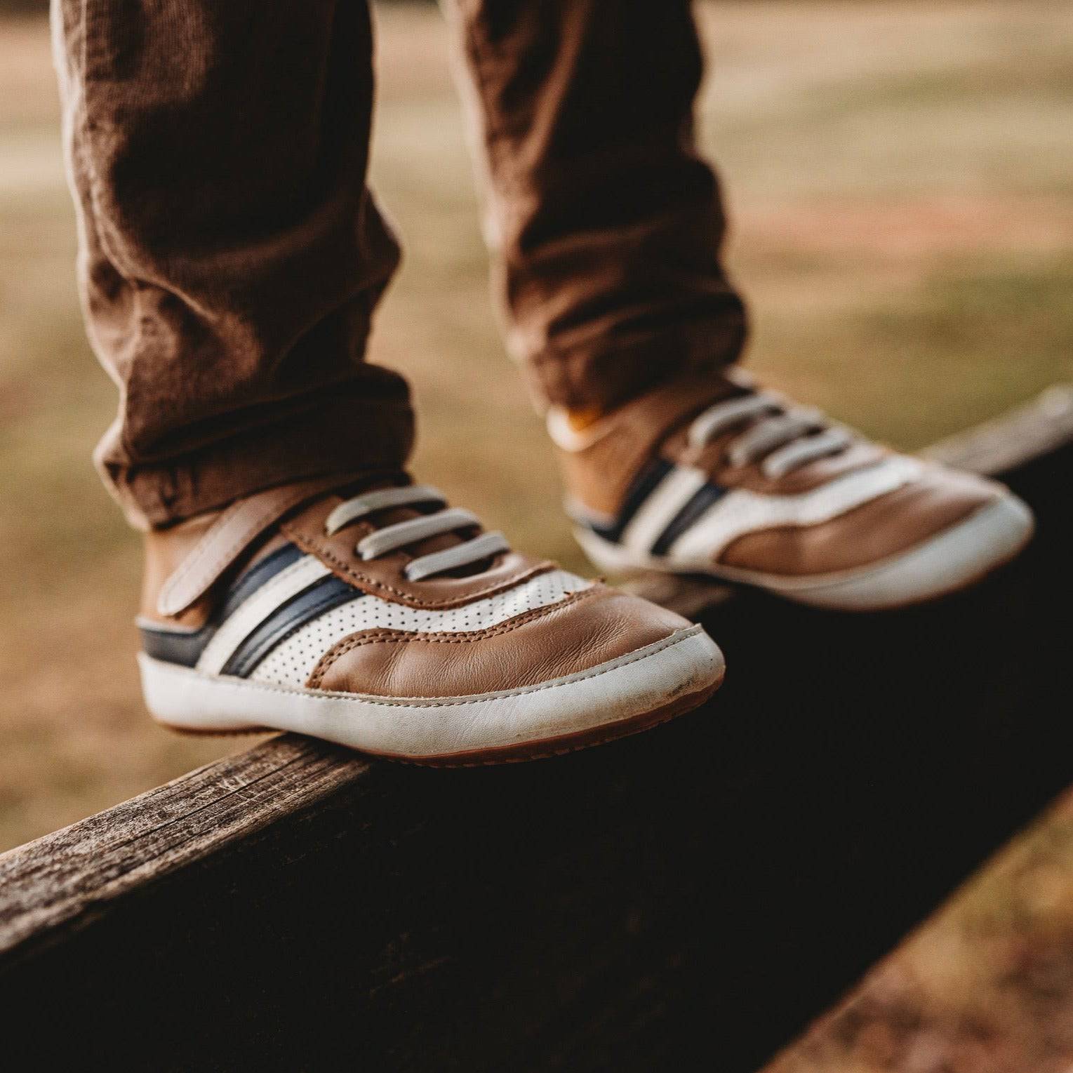 The Henry Low Top {DROP SHIP}