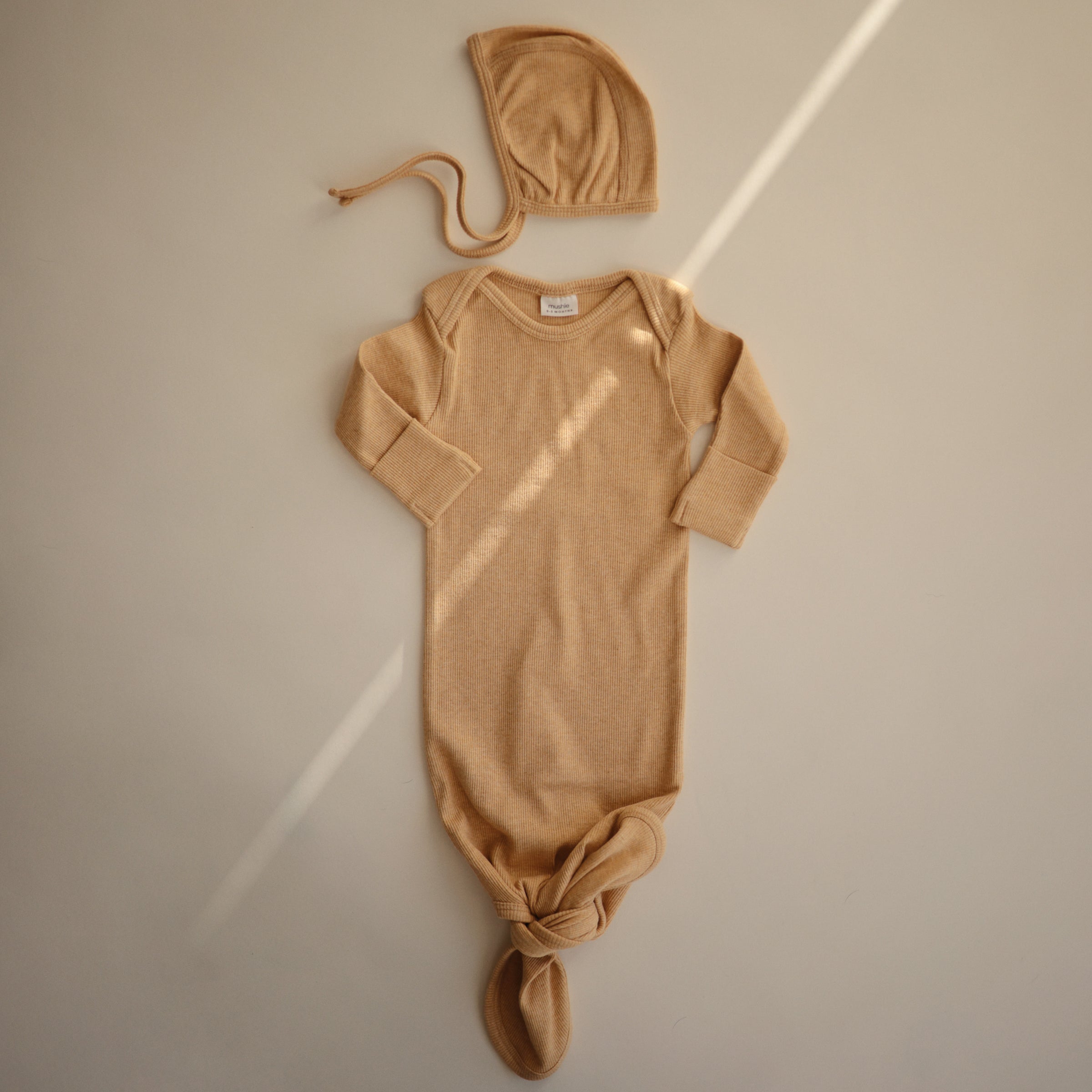 Ribbed Baby Bonnet {Drop Ship}